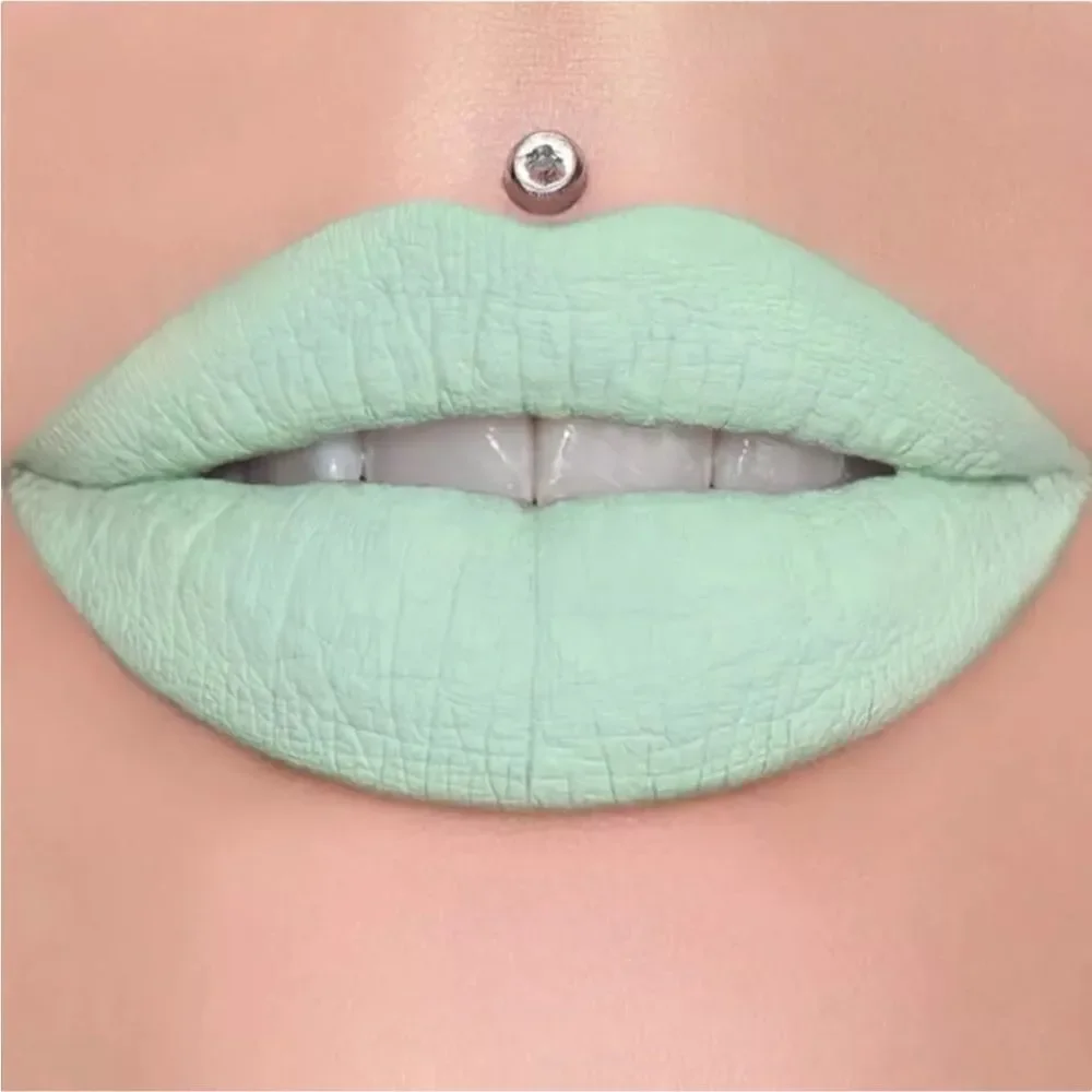 NIB Jeffree Star High Society Velour Liquid Lipstick High Society